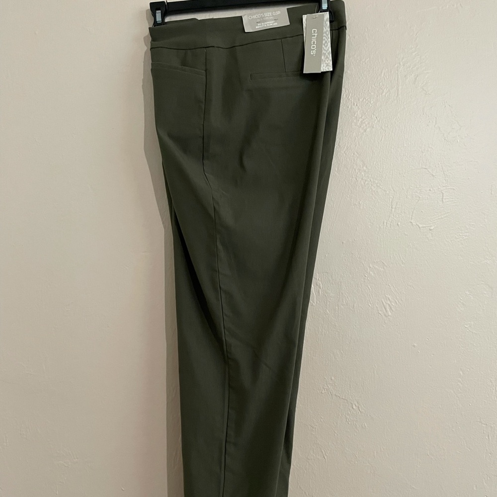 Chico Women’s Slimming Pants